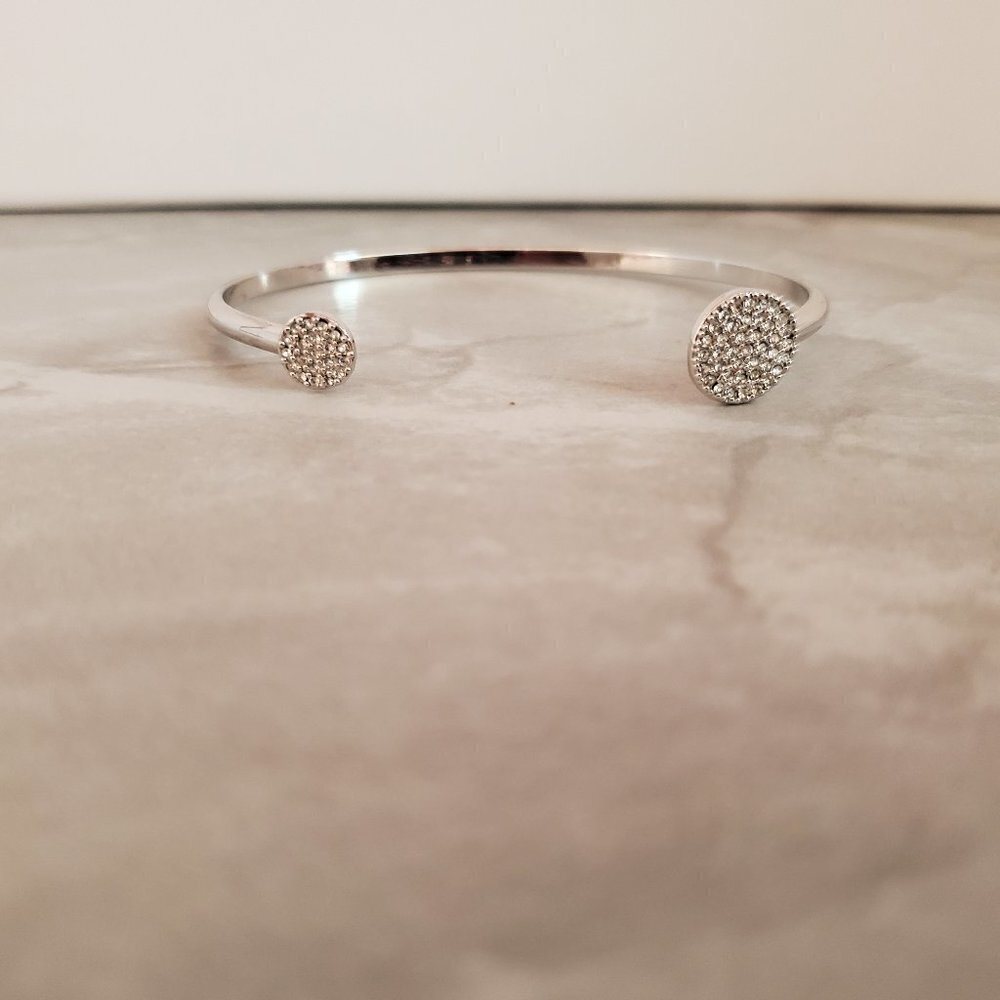 ✨ Stella and Dot Silver Pave Rhinestones Crystal Minimalist Modern Cuff Bracelet